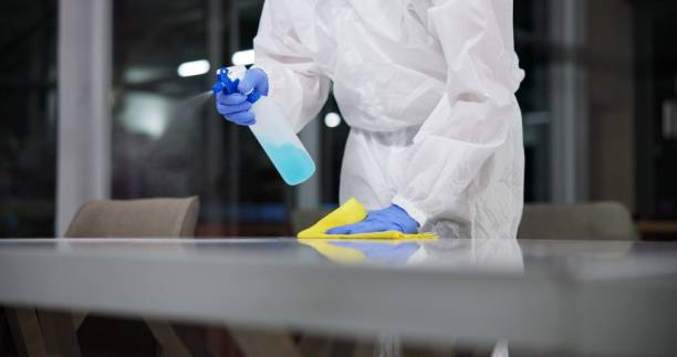 24/7 Emergency Unattended Death Cleanup experts in Center Point, IA